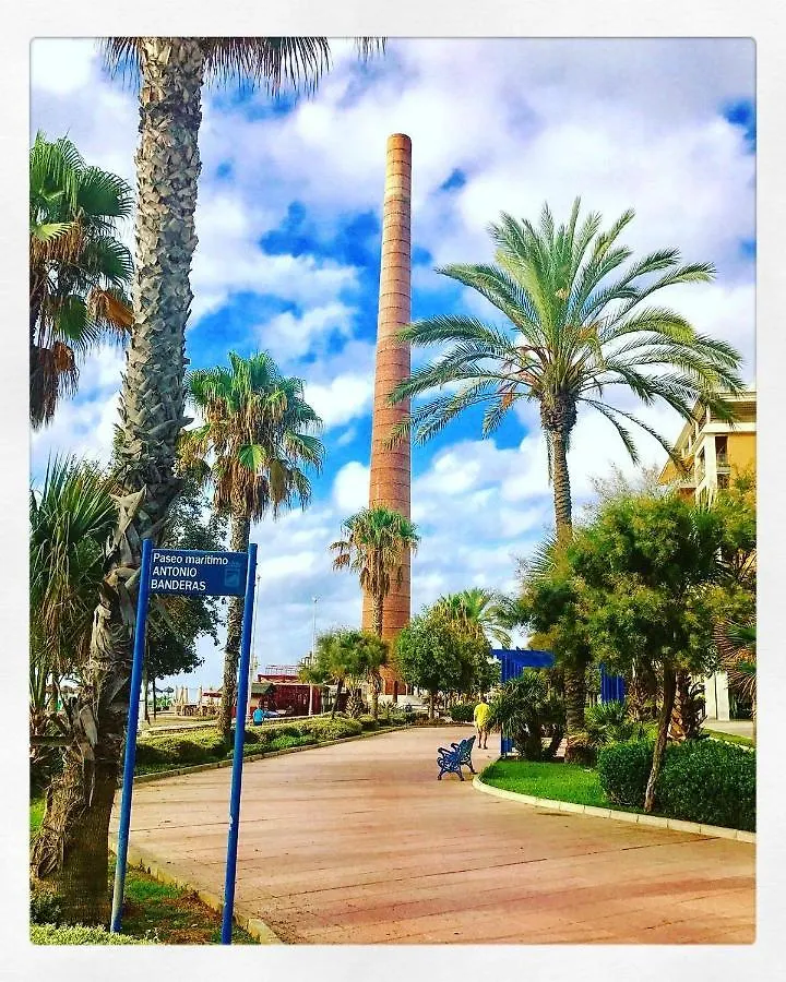 Precioso Apartamento A 5 Minutos Andando De La Playa Malaga